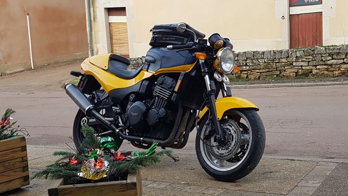 T3 Speed Triple 94.jpg