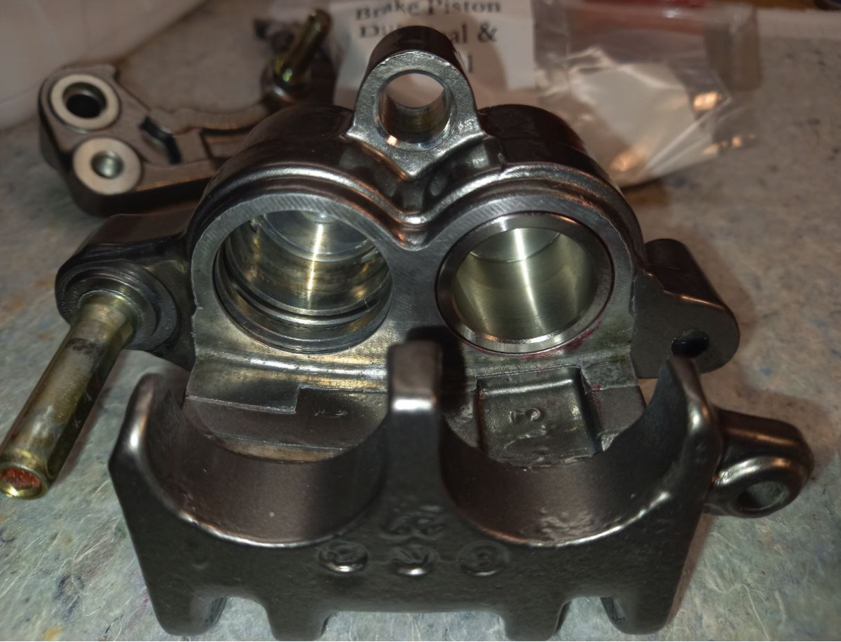 5 montage piston.JPG