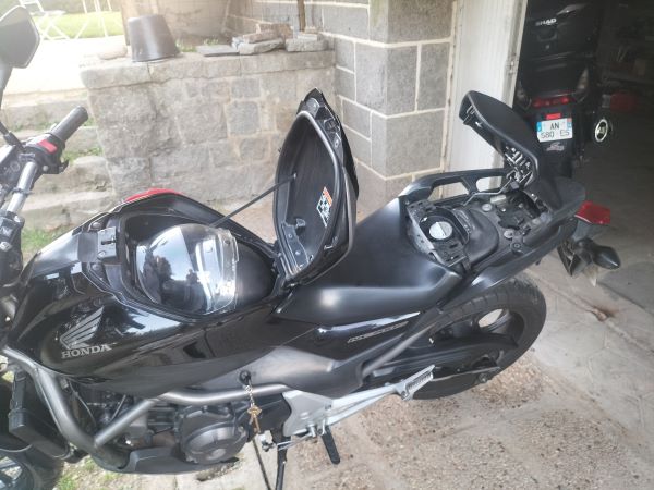 NC700S . C'est fien foutu.jpg