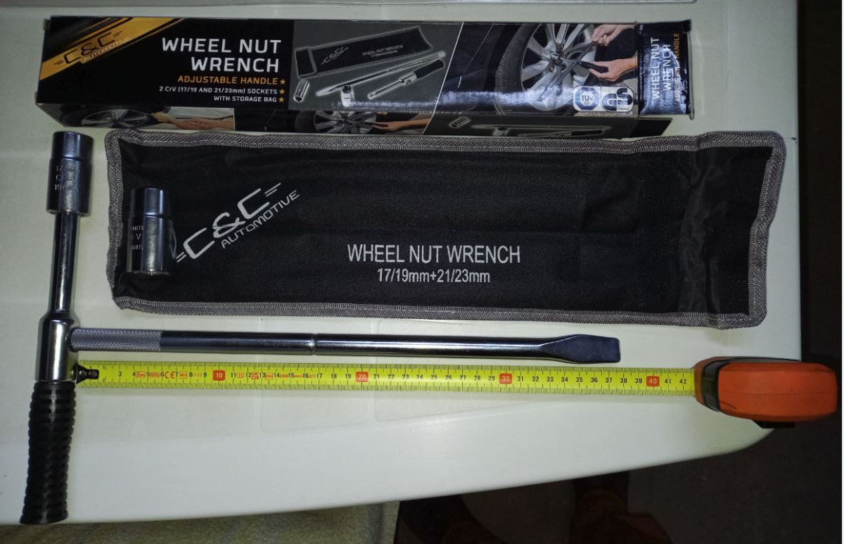 outils éclaté 1.JPG