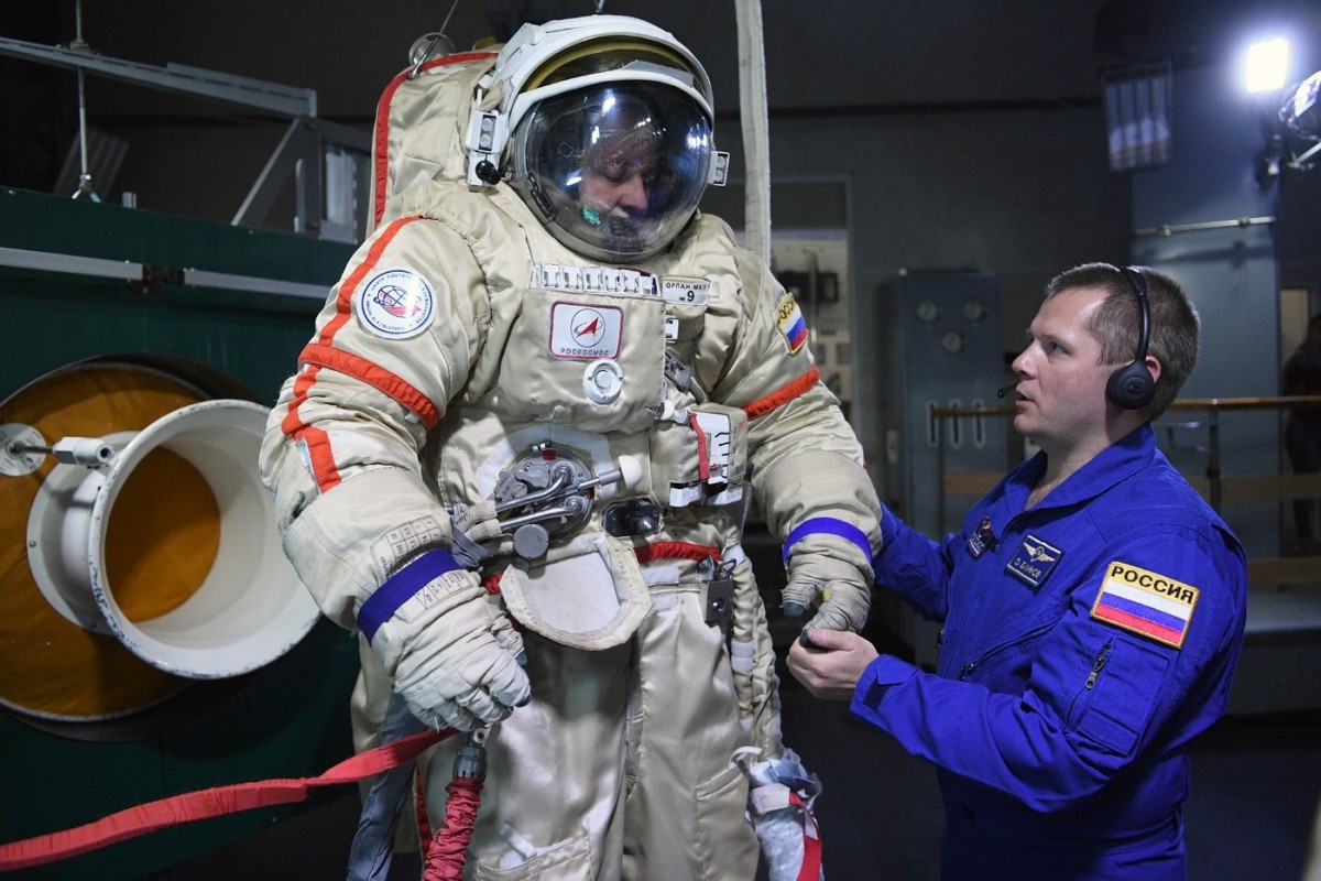 cosmonaute-russe-Serguei-Riazanski-entraineun-instructeur-Cite-Etoiles-Moscou-29-2017_1_1399_933.jpg