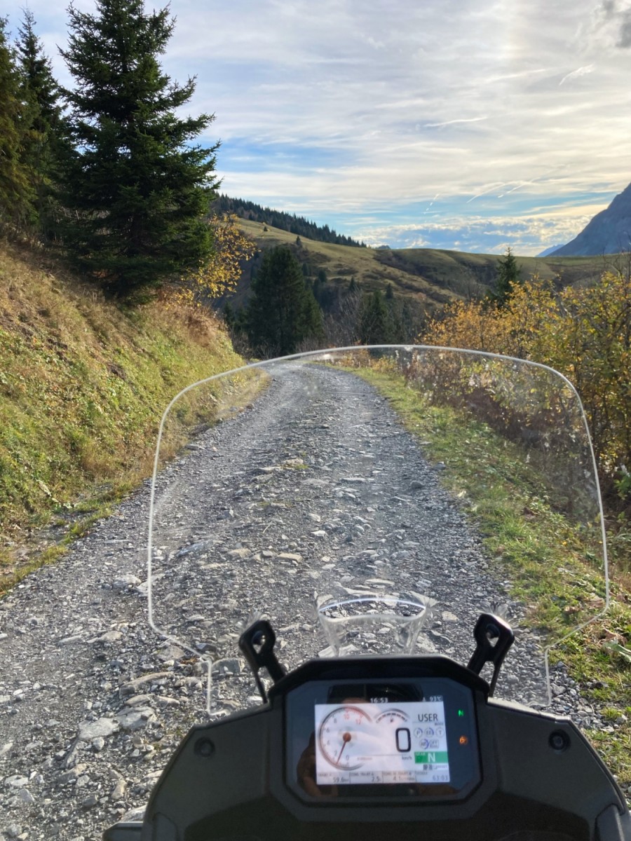 09_16h52_km 8,3_1651 m_Lacets vers le Nant_IMG_2774.jpg