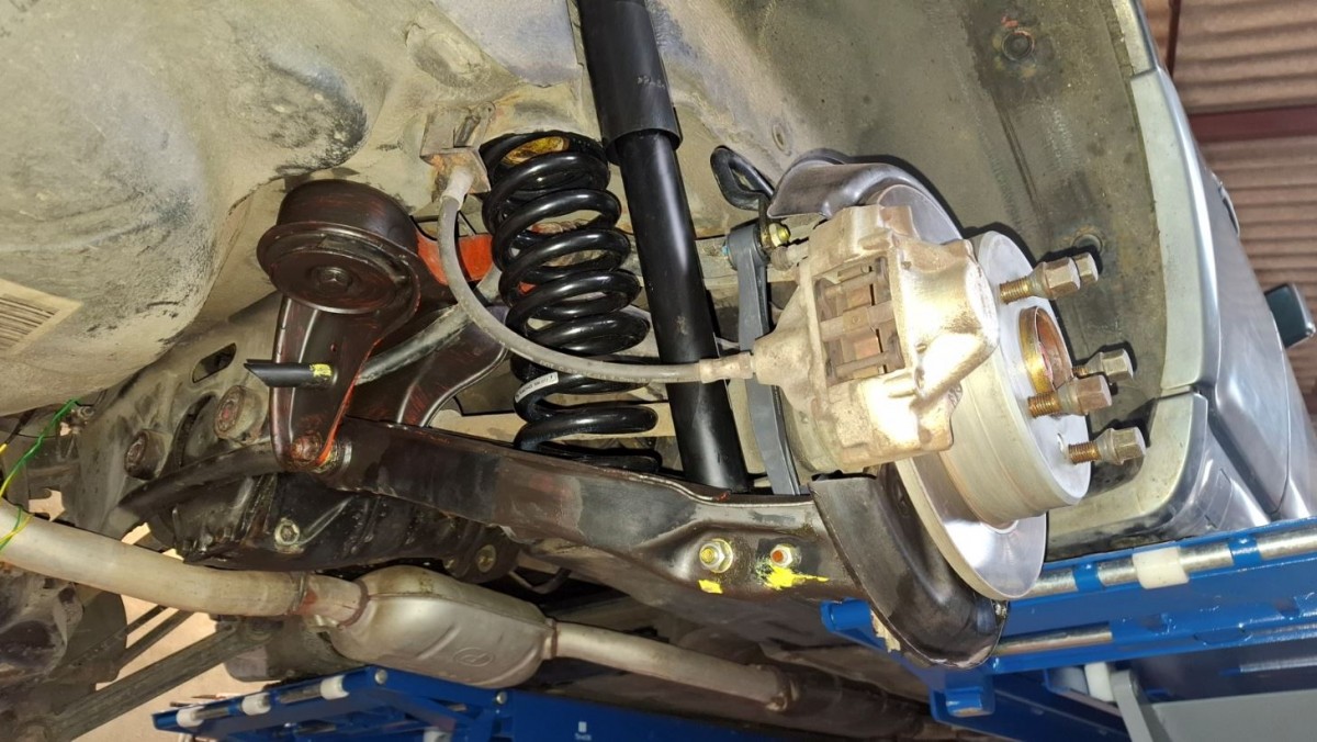 21 remontage arrière droit.JPG