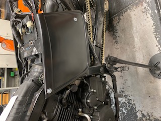 De jolies plaques en tôle et peintes pour faire beau.