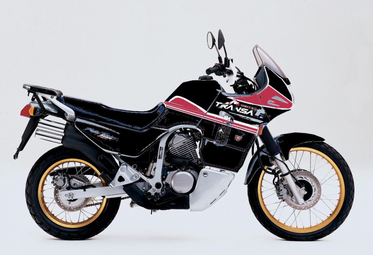 maude-renaissance africa bas noir.jpg