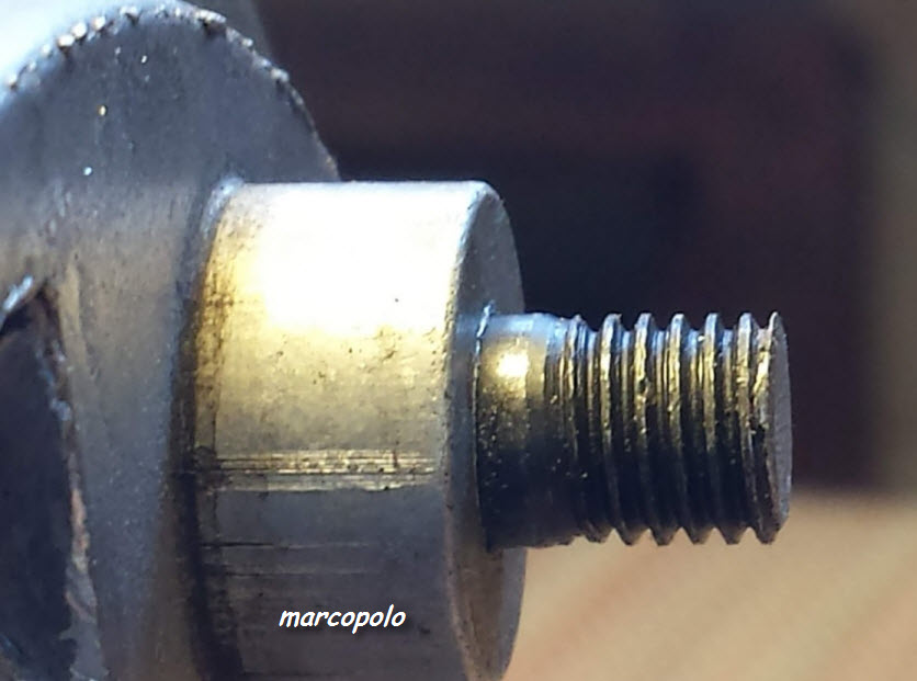 Remontage cloche transalp vis quart de pouce.jpg