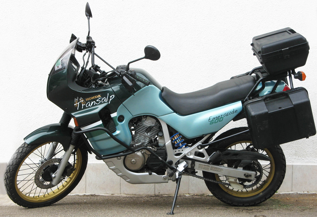 Amorto bleu EMC simu.jpg